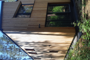 Elewacje drewniane - elewacja dom modrzew syberyjski do naturalnego starzenia