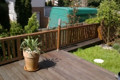 20100430011